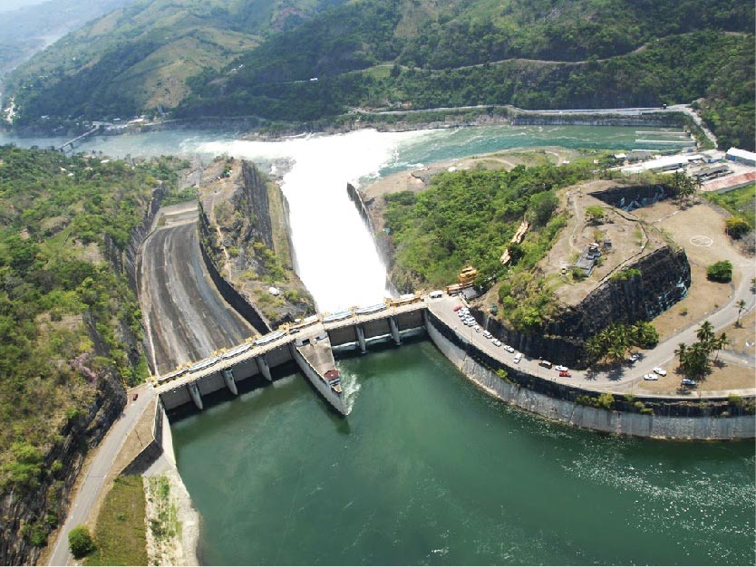 Compuertas el Macayo