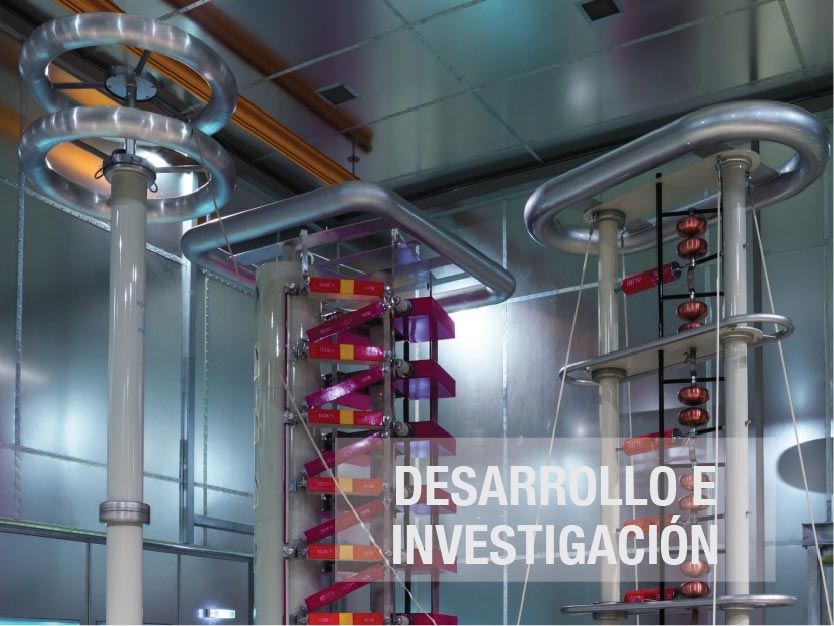 Pruebas de calidad eléctricas voltaje variable variac